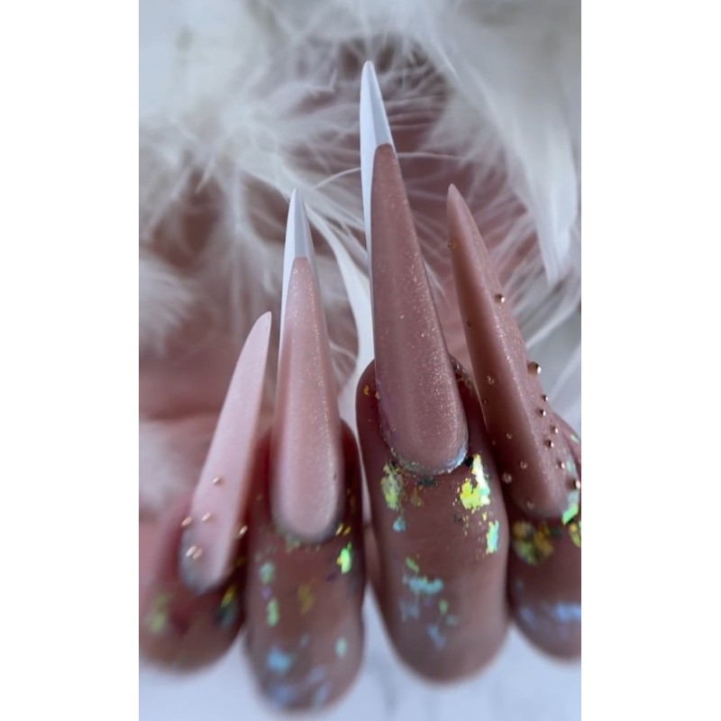 22/02/26 Kira & Yanita